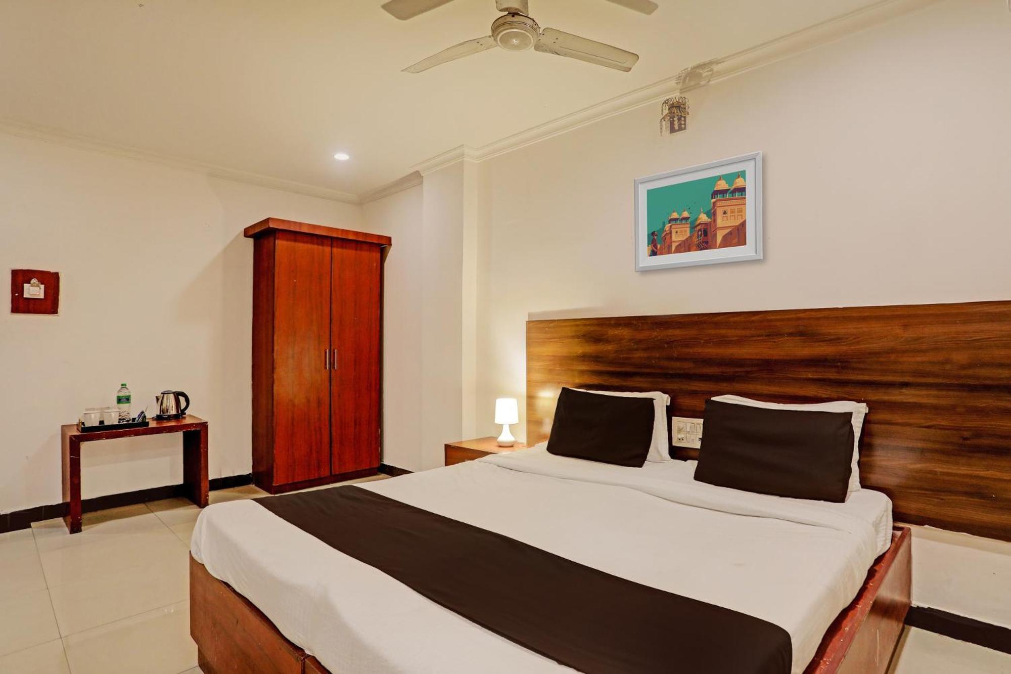 Hotel O 14726 Hotel Vaishnavi Park Secundurabad Екстериор снимка